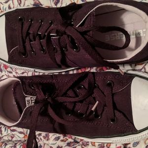 Women's Dark purple Converse size 9